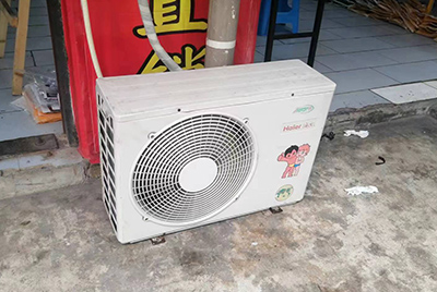 南部空调突然不制冷只吹自然风怎么办？